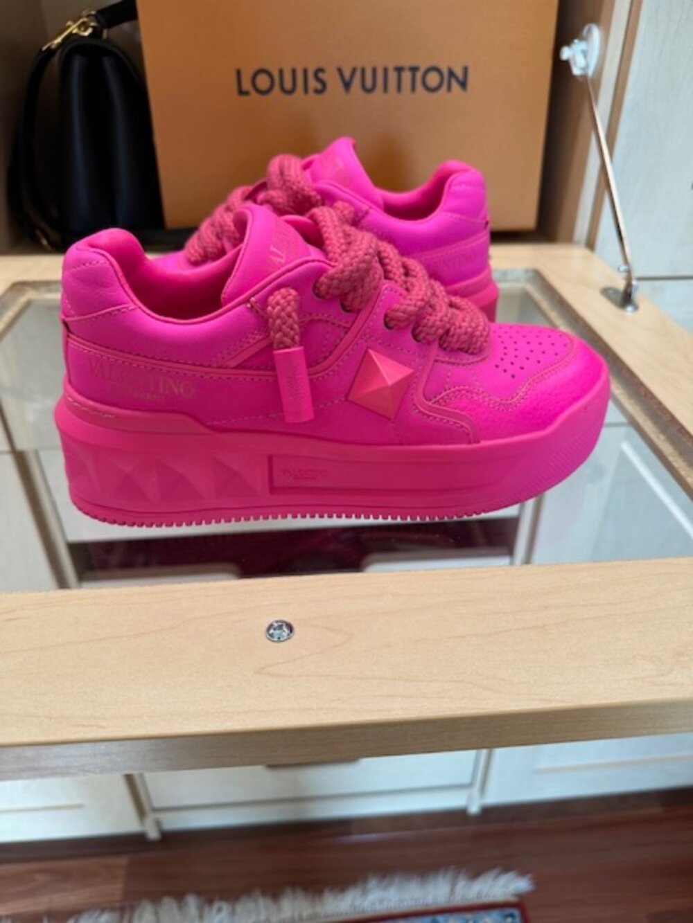 Valentino Pink Size 38 Rockstud Accents Leather Sneakers - Picture 3 of 6